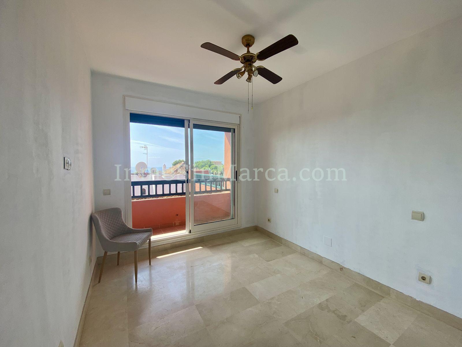 Apartamento Planta Media En Venta En Calahonda_11