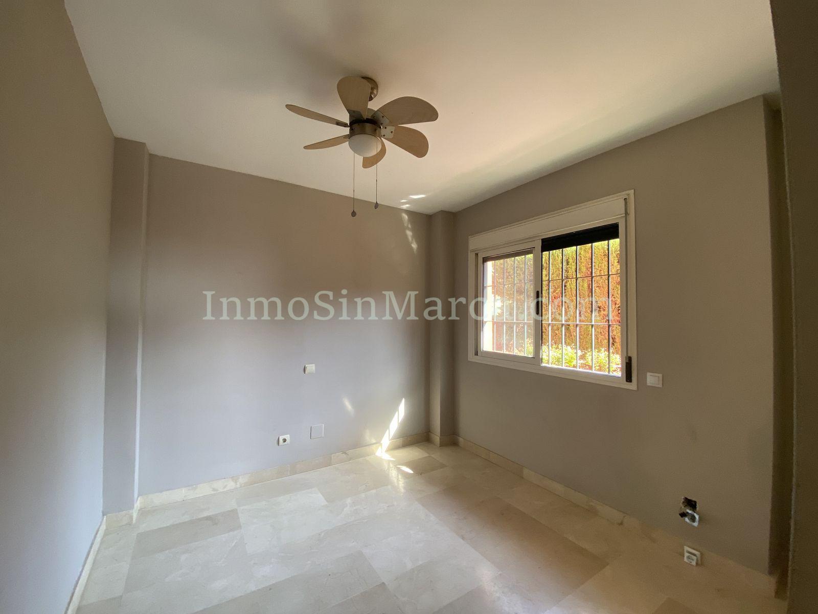 Apartamento Planta Media En Venta En Calahonda_12