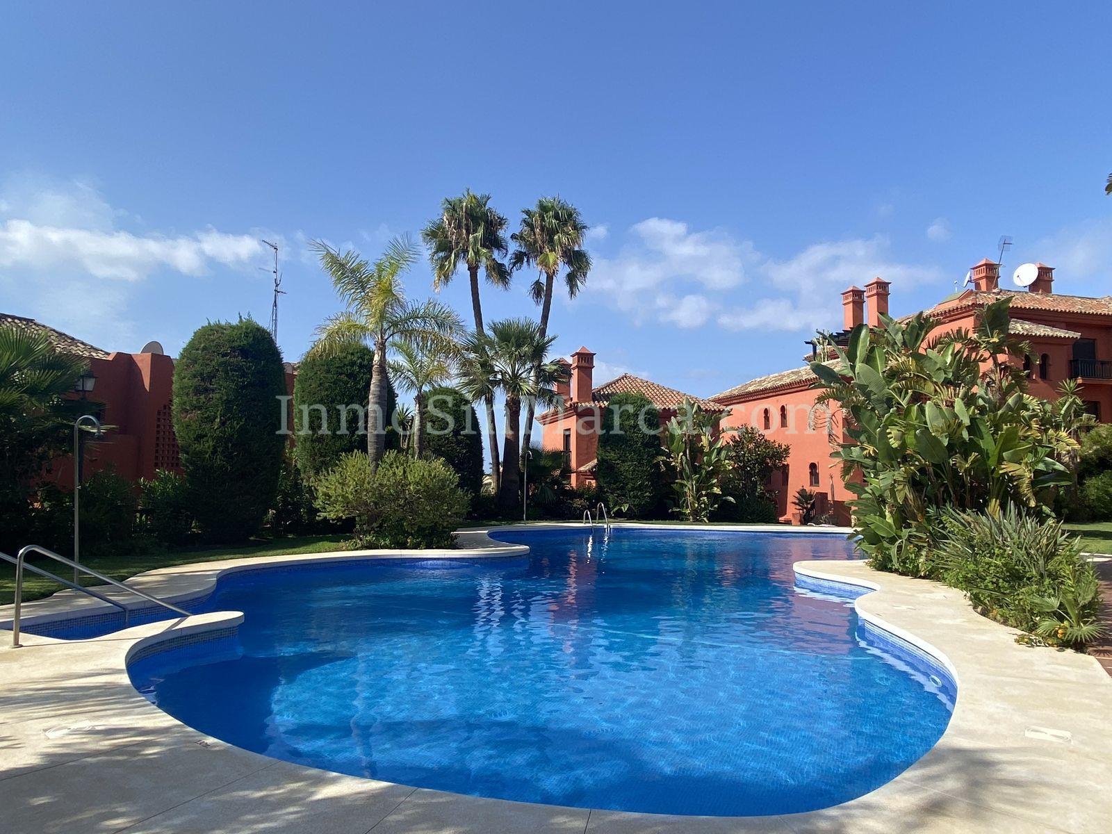 Apartamento Planta Media En Venta En Calahonda_23