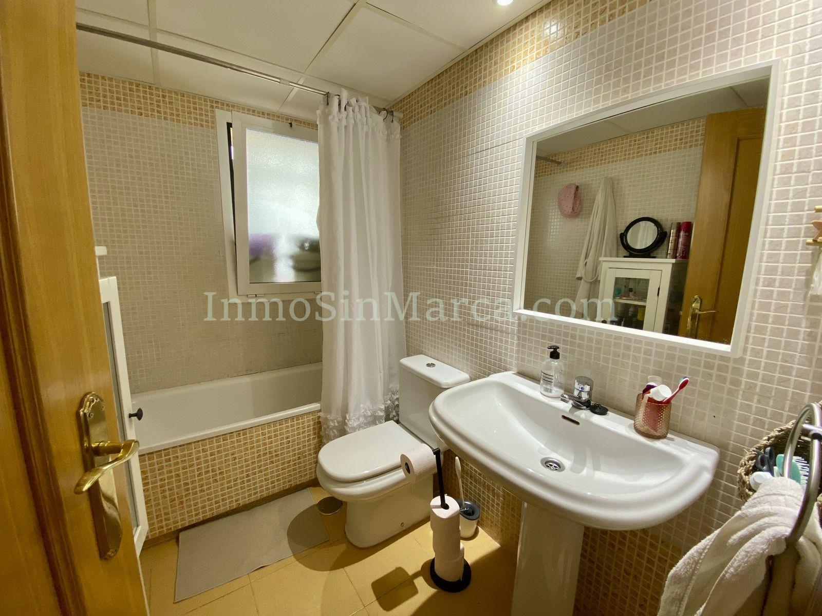 Apartamento Planta Media En Venta En El Pinillo_13